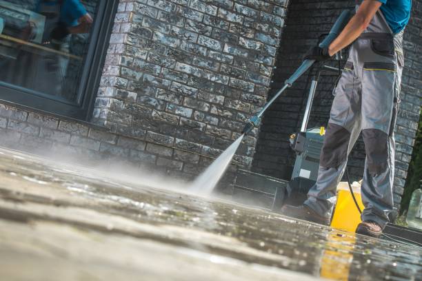Best House Exterior Washing  in Elizabeth, NJ